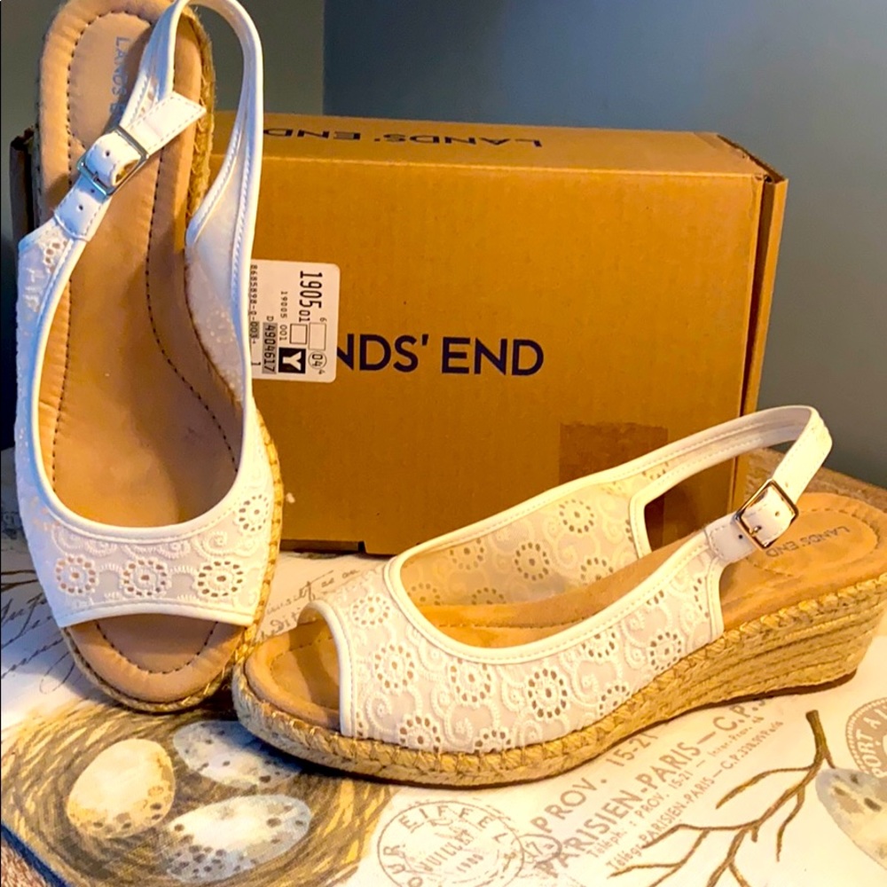 Lands’ End white Eyelet Sling Back Espadrilles